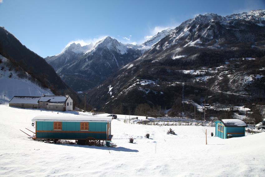 Roulottes Montagne Pyrenees Hotel Luz-Saint-Sauveur Bagian luar foto
