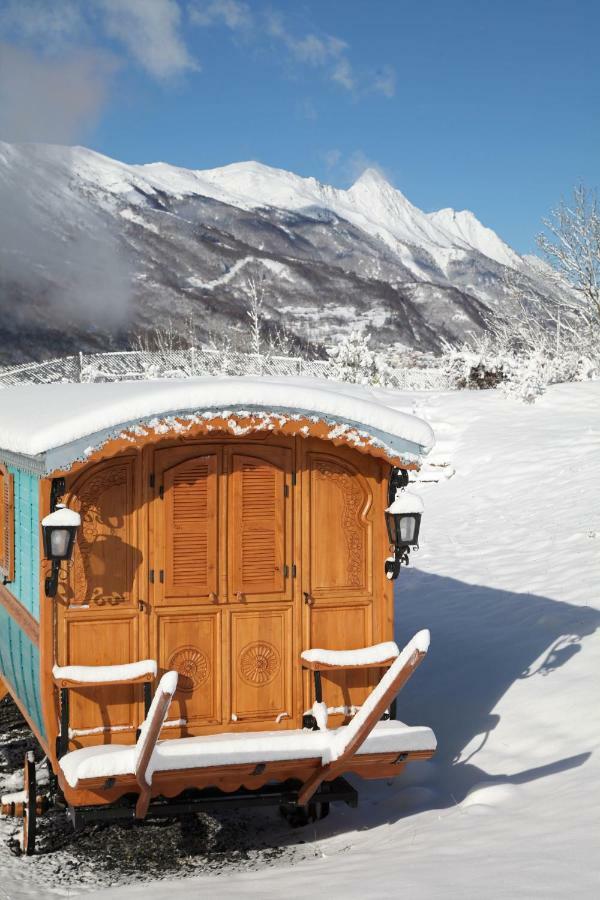 Roulottes Montagne Pyrenees Hotel Luz-Saint-Sauveur Bagian luar foto